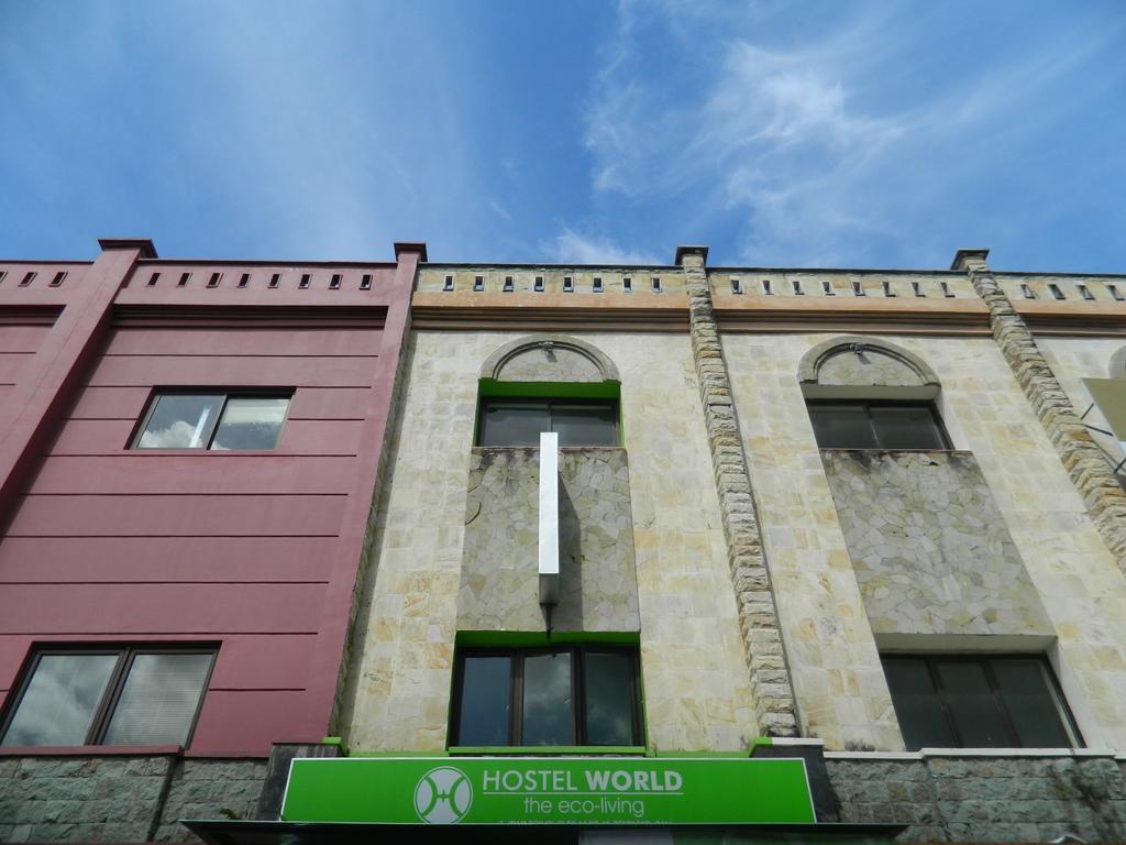 The Eco-Living Hostel Denpasar Eksteriør bilde
